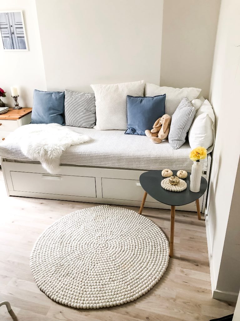 Linen Bed